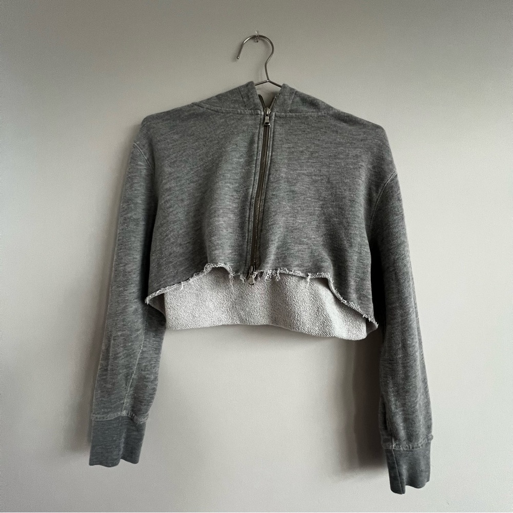 UO Cropped Gray Zip-Front Hoodie